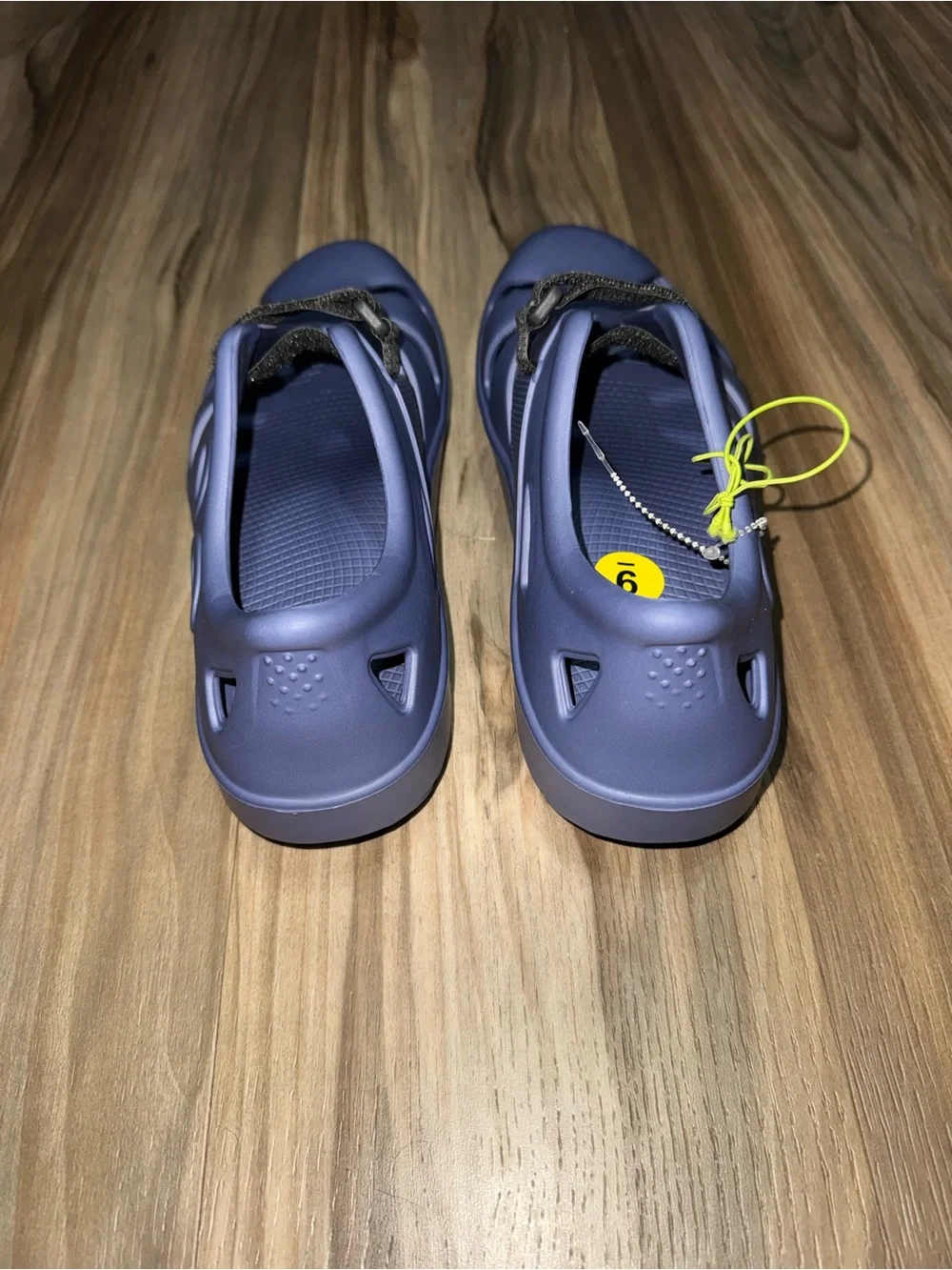 OOFOS Oocandoo Recovery Sandal Mens Size 9 Womens Size 11 Water Drop Blue NWT